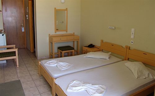 Hotel Zephyros 3*