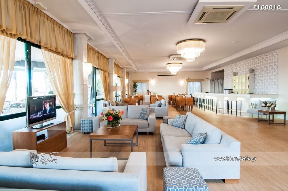 Phoenix 4* Planos (Zakynthos)