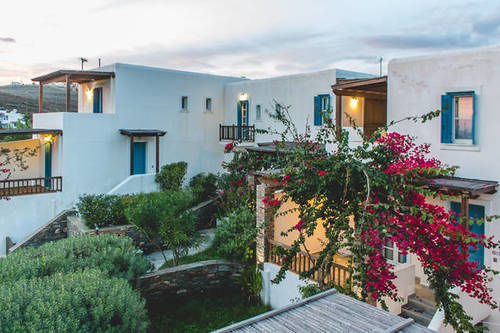 Andros Maisonettes Villa *