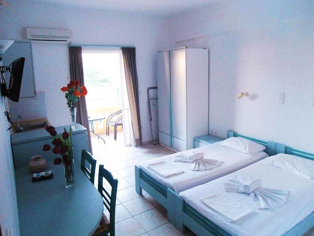Irini Aparthotel