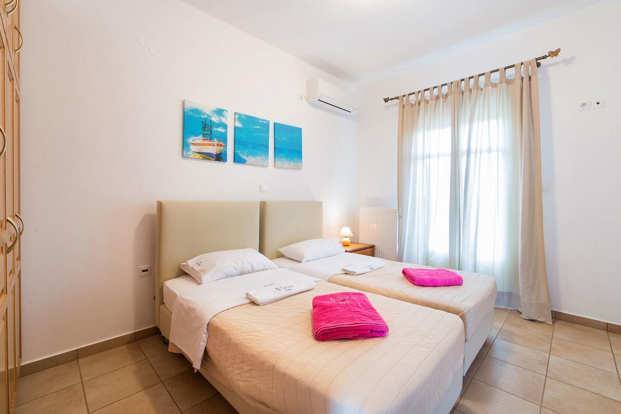 Villa San Dimitrio House On The Logaras