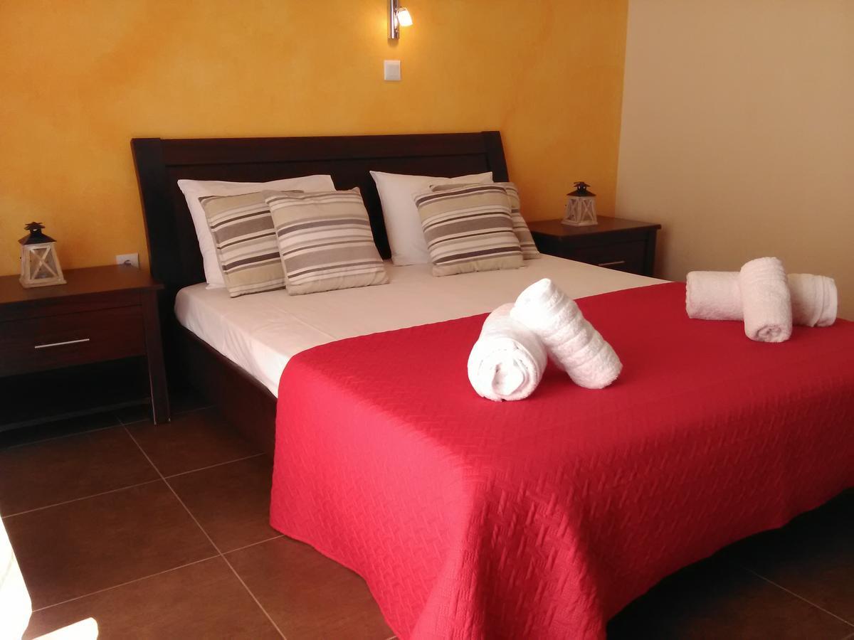 Mikros Gialos Apartments * Mikros Gialos