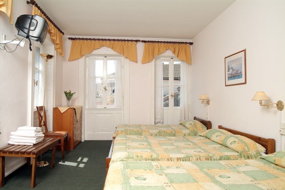 Hotel Konstantinoupolis Corfu (city)