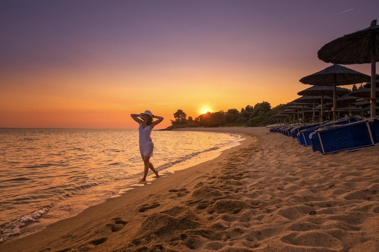 Lagomandra Beach Hotel 4* Lagomandra
