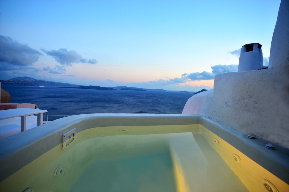 Gaia Suites Villa Oia (Santorini)