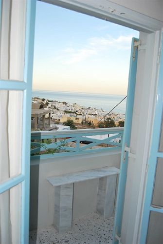 Anneta Aparthotel 2*