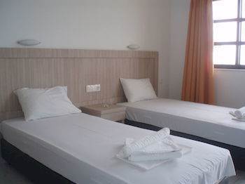 Apartment Yiannis *