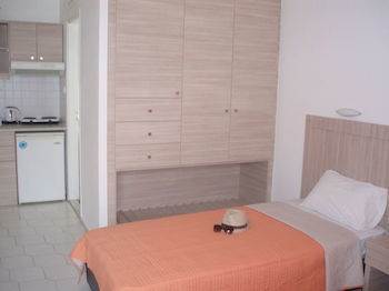 Yiannis