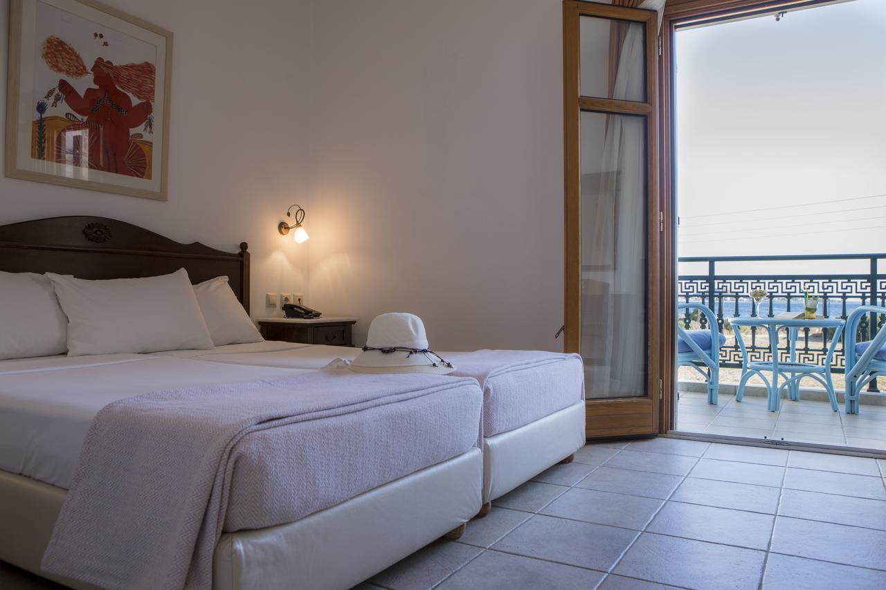 Plaza Hotel 3*