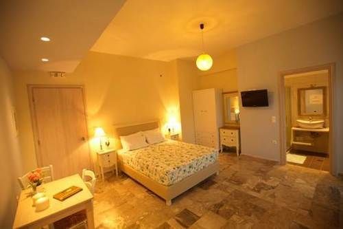 Hotel Australia 2*