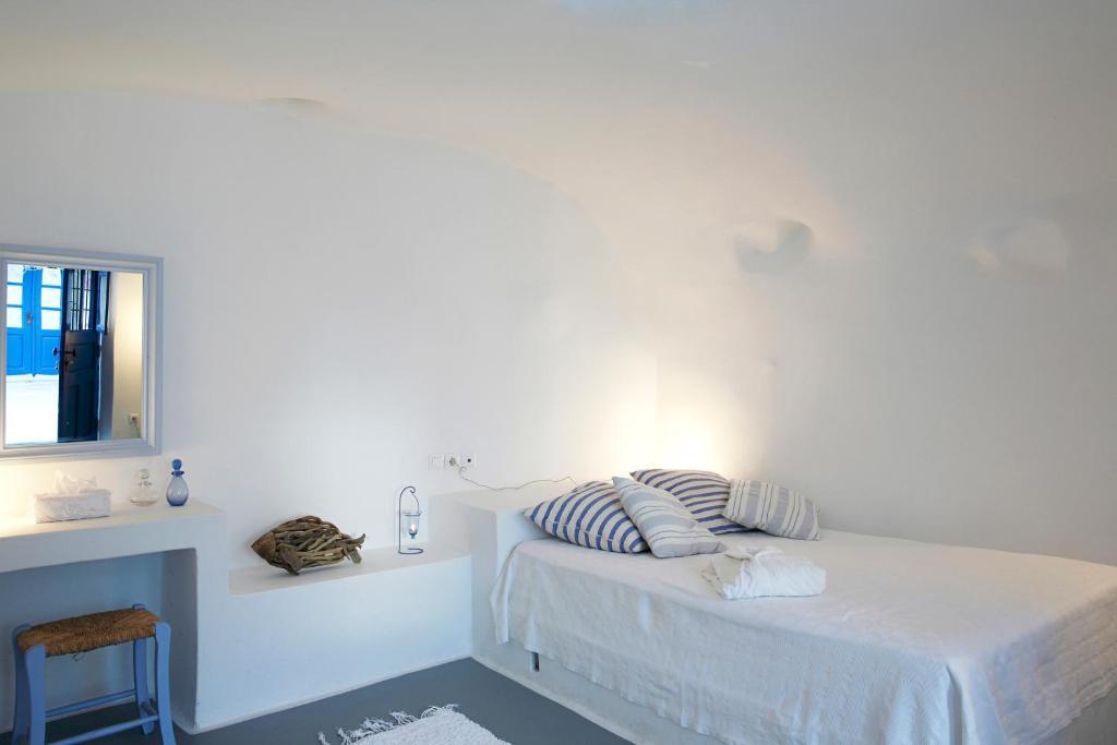Aghios Artemios Traditional Hotel