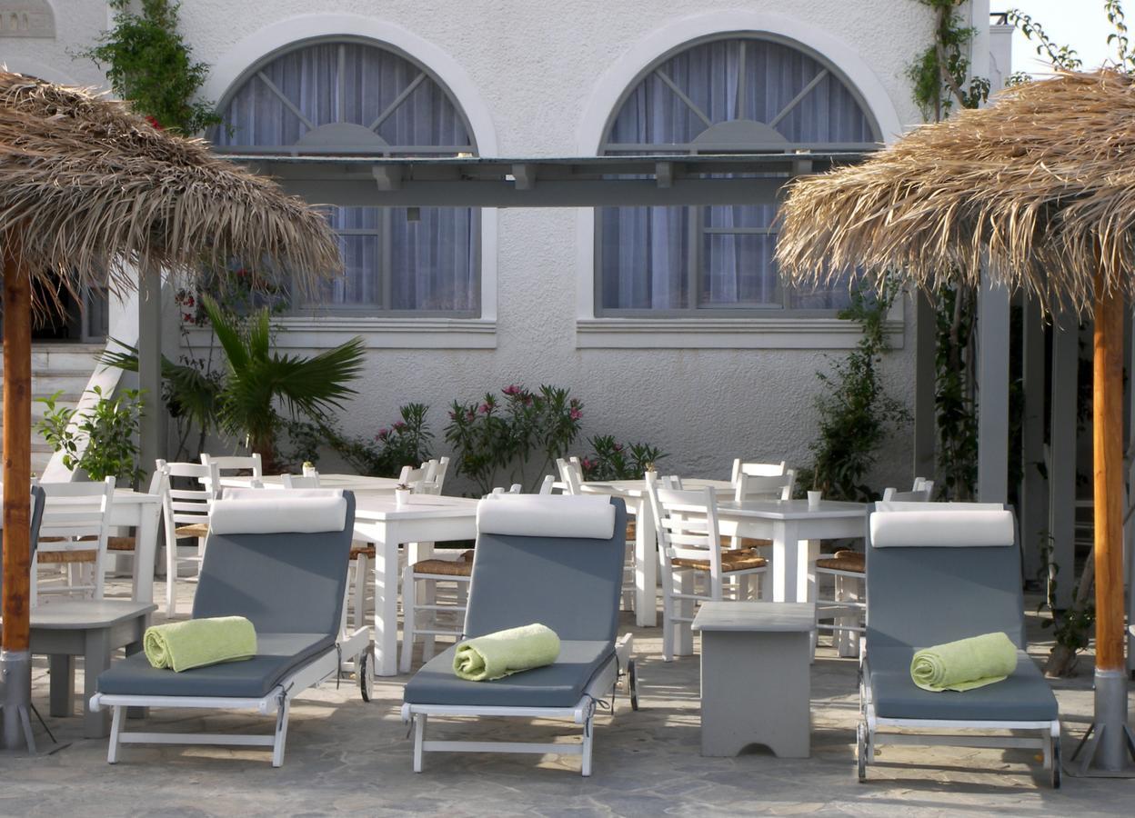 Hotel Alia Kamari (Santorini)