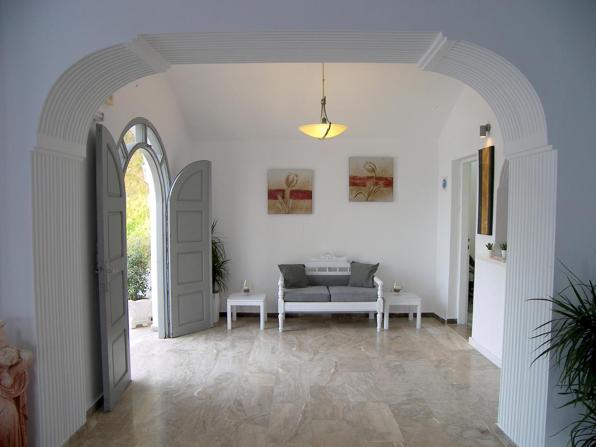 Alia Hotel 3*