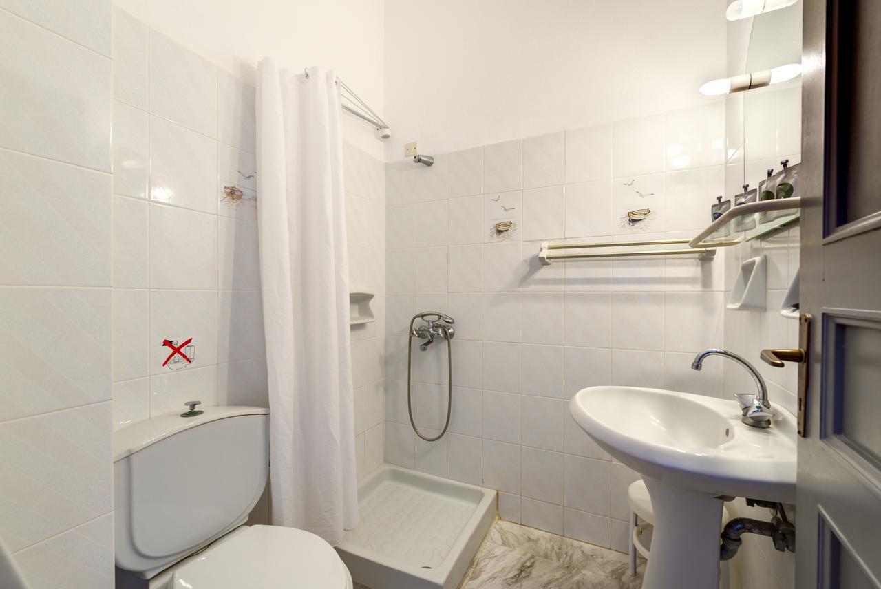 Alia 3* Kamari (Santorini)