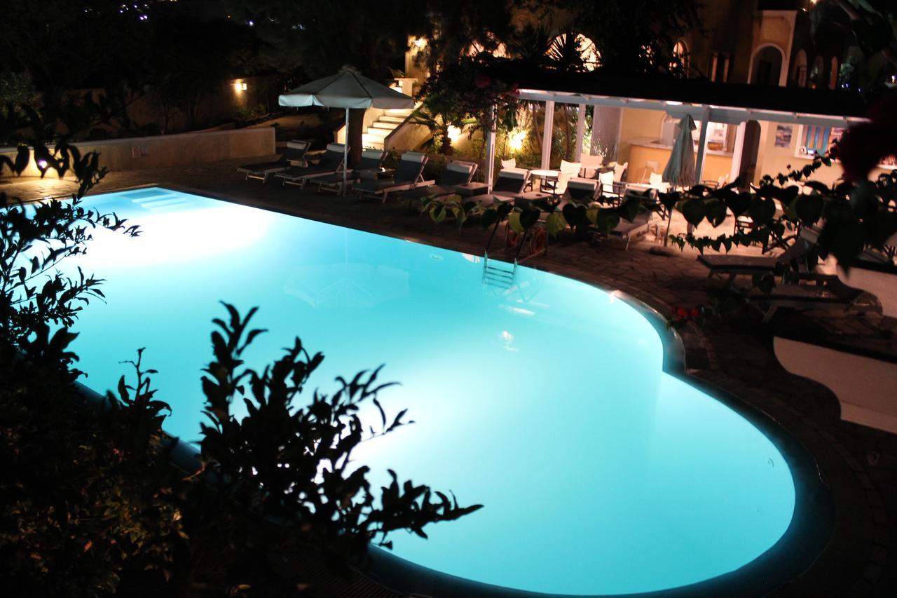 Alia Hotel 3*
