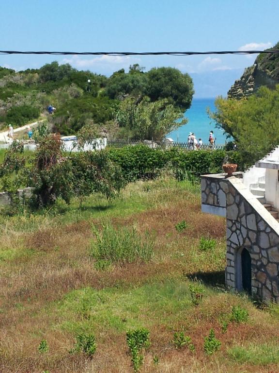 Canal D'amour Makris *