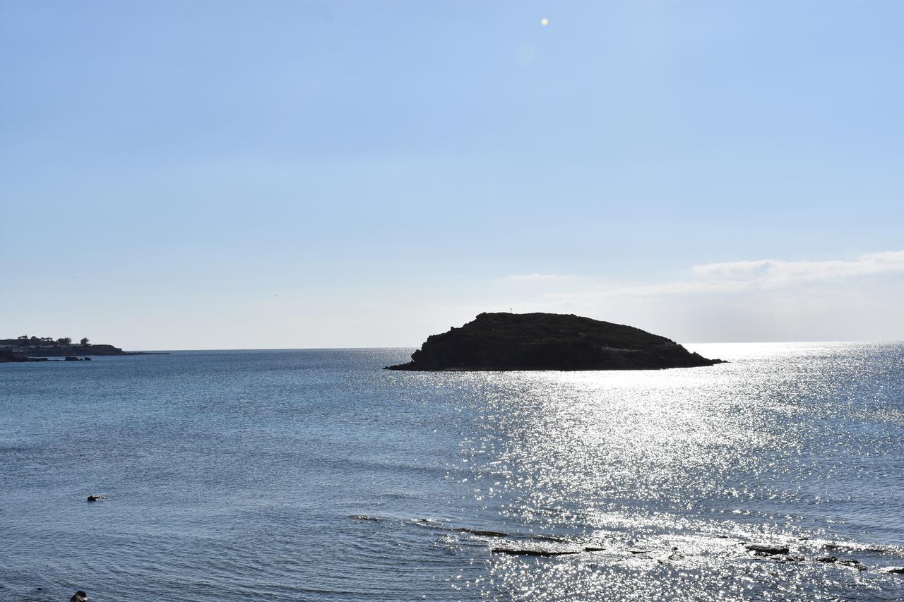 El Mar, 2 Bdr Seaview Apartment, 7 Min From