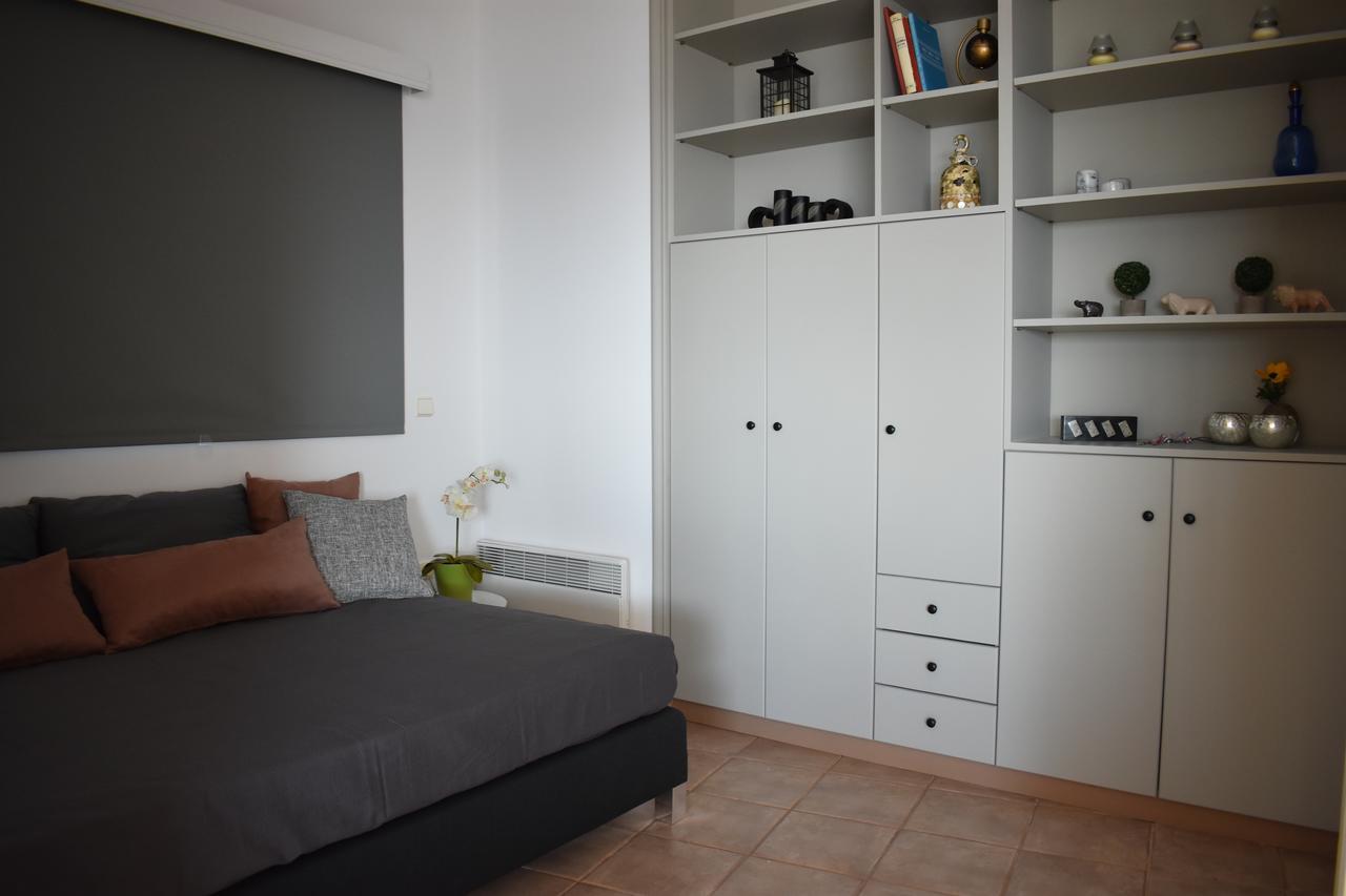 El Mar, 2 Bdr Seaview Apartment, 7 Min From