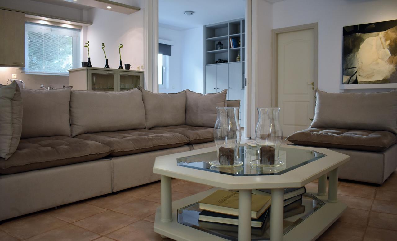 Apartment El Mar, 2 Bdr Seaview Apartment, 7 Min From *