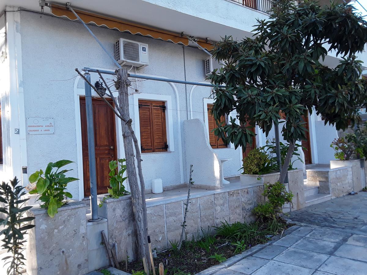 Popi Apartment Tolo