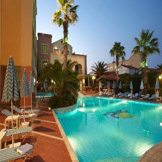Samaina Hotel 4*