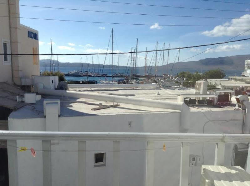 Meltemi Hotel Folegandros Town