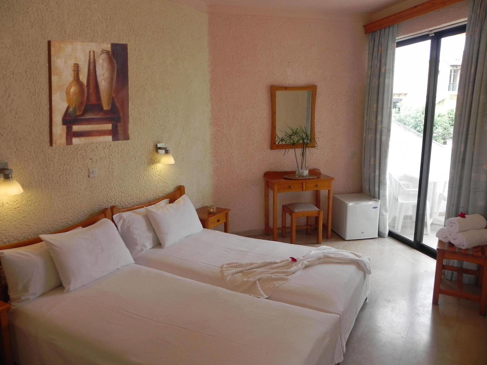 Hotel Alkionis 3*
