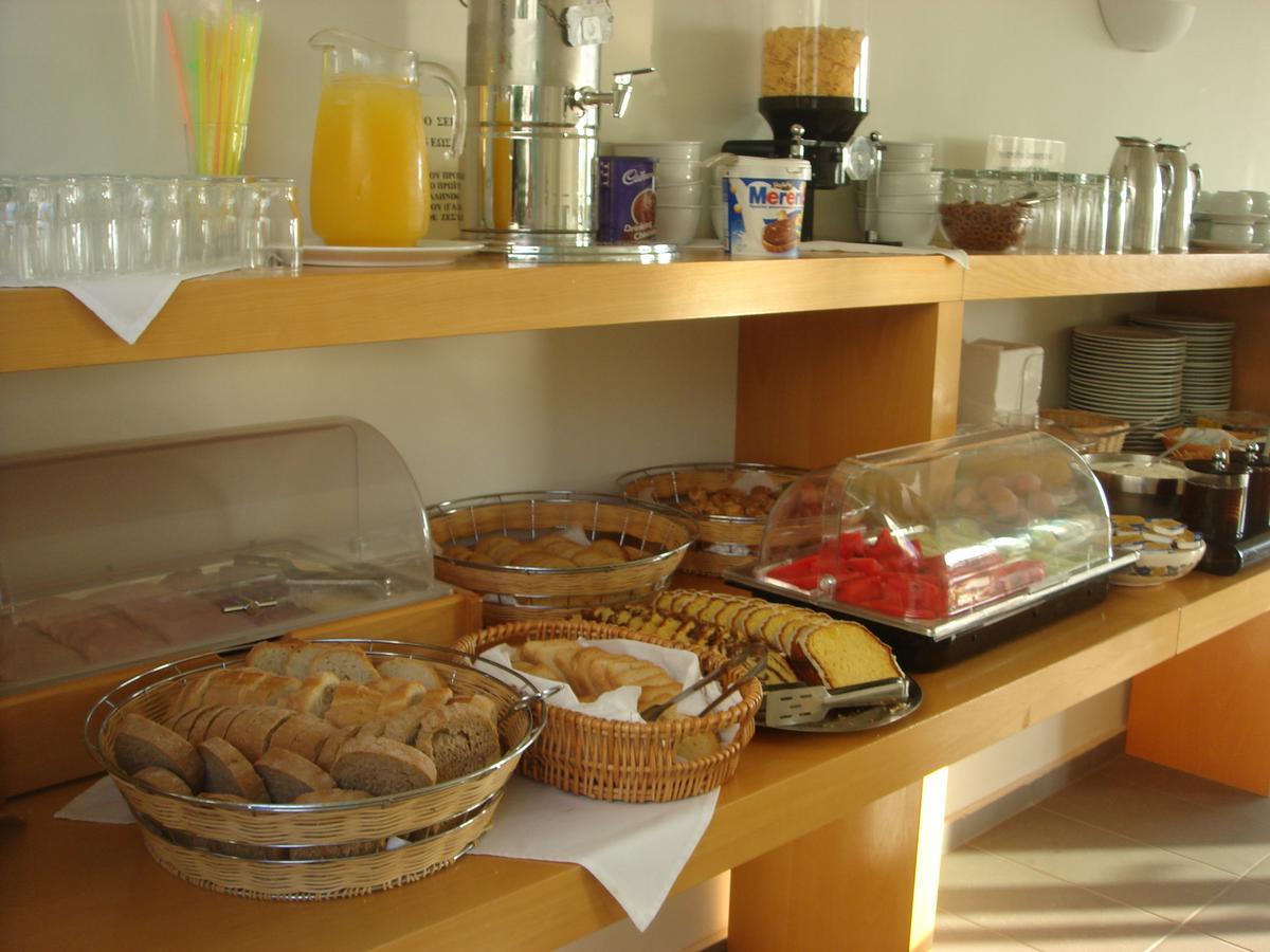 Aparthotel Filoxenia 3*