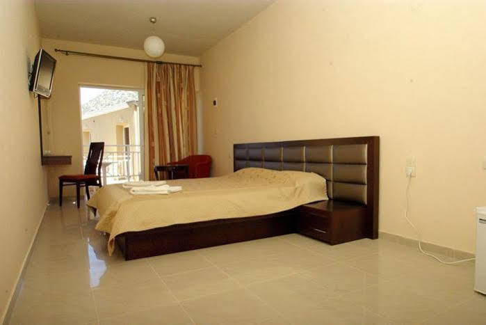 Talea 3*