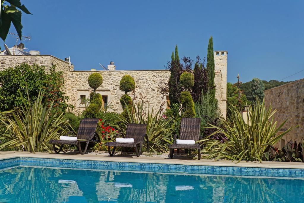 Arcus Suites Hotel