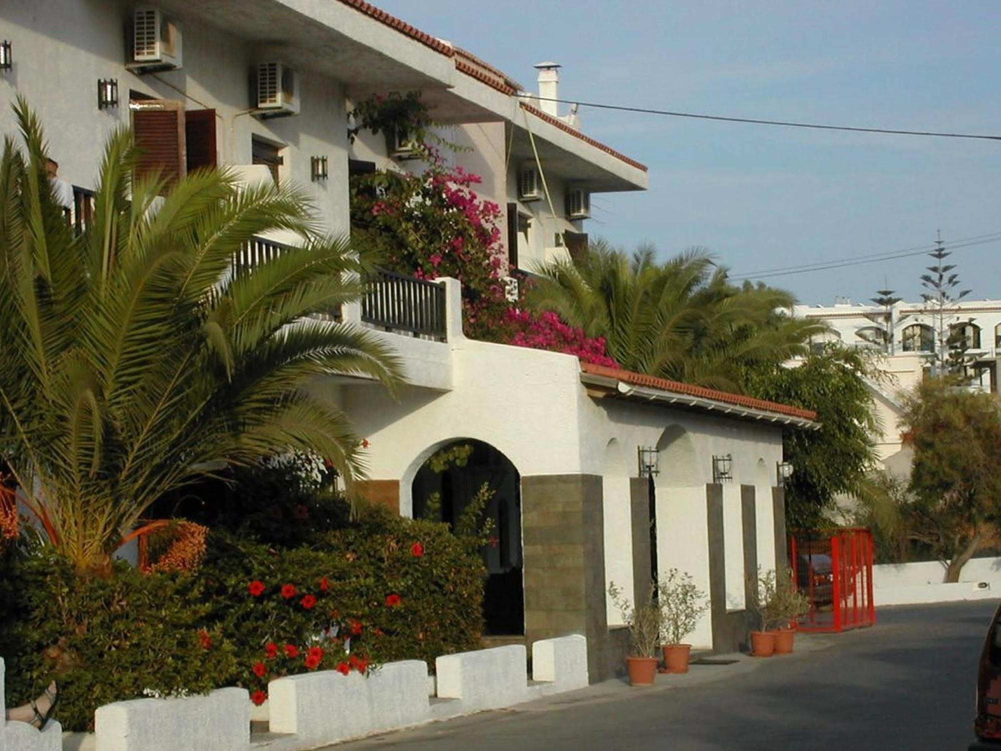 Hotel Galini 3*