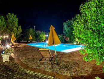Pegasus Hotel Karavados