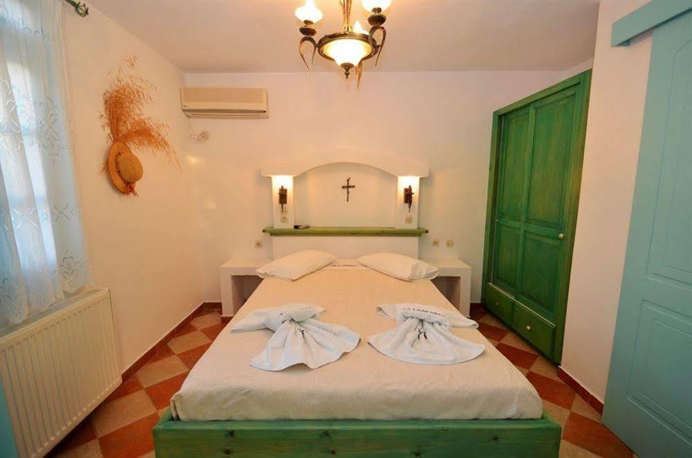 Glarakia Guest house