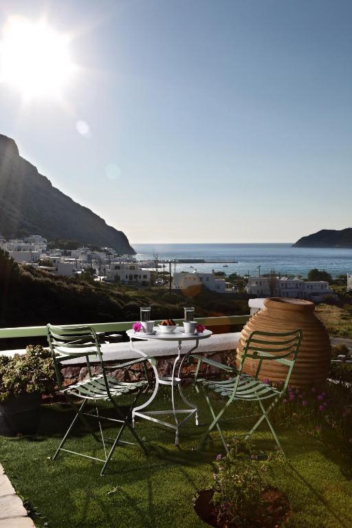 Guest house Xerolithia Kamares (Sifnos)