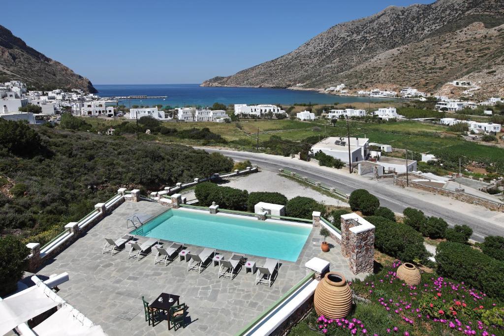 Xerolithia 2* Kamares (Sifnos)