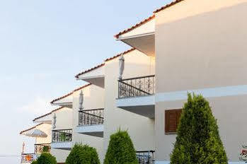 Apartment Akrathos Polychrono