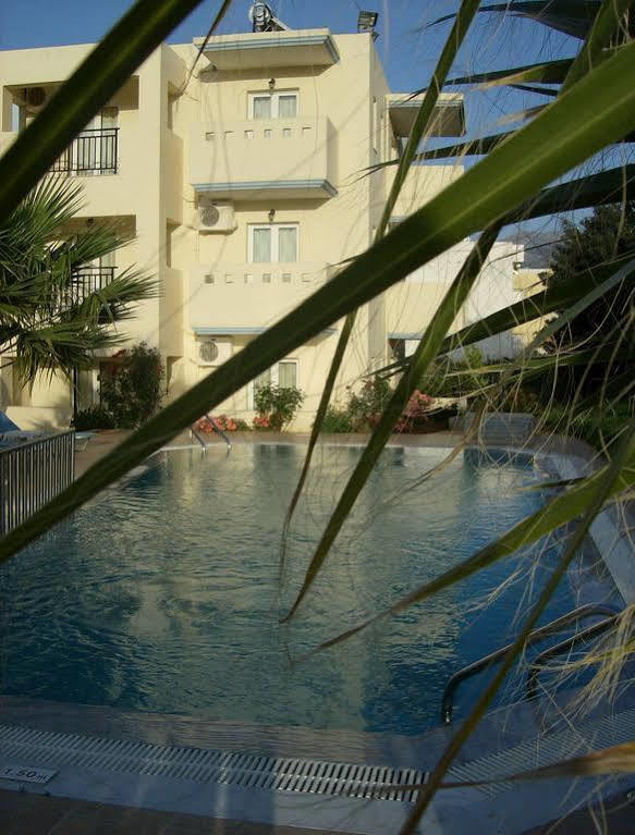 Sunshine Hotel 3*