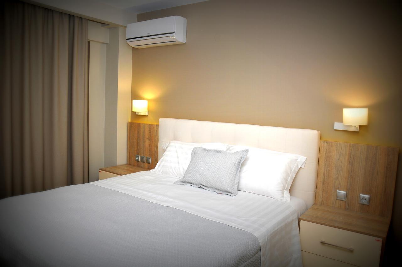 Hotel Riviera Olympus Gods