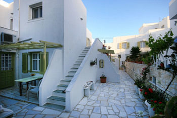 Leonardos Apartment Naousa (Paros)