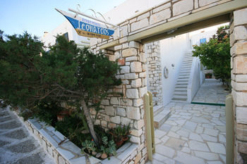 Leonardos Apartment Naousa (Paros)