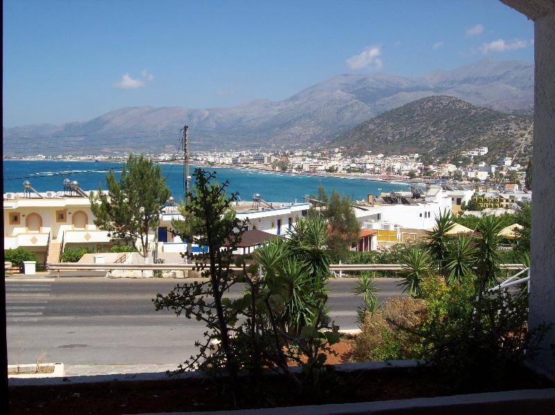 Aparthotel Bay 2*