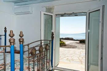Sofia's Mykonos * Agios Ioannis Diakoftis