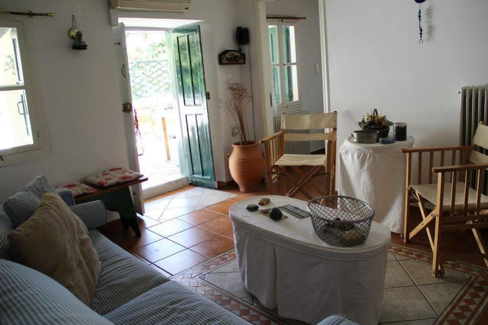 Chios Stone House * Vrontados