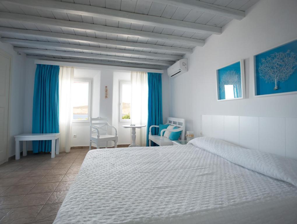Mykonos Thea *