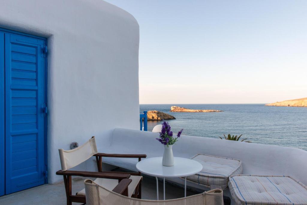 Mykonos Thea Agios Sostis (Mykonos)