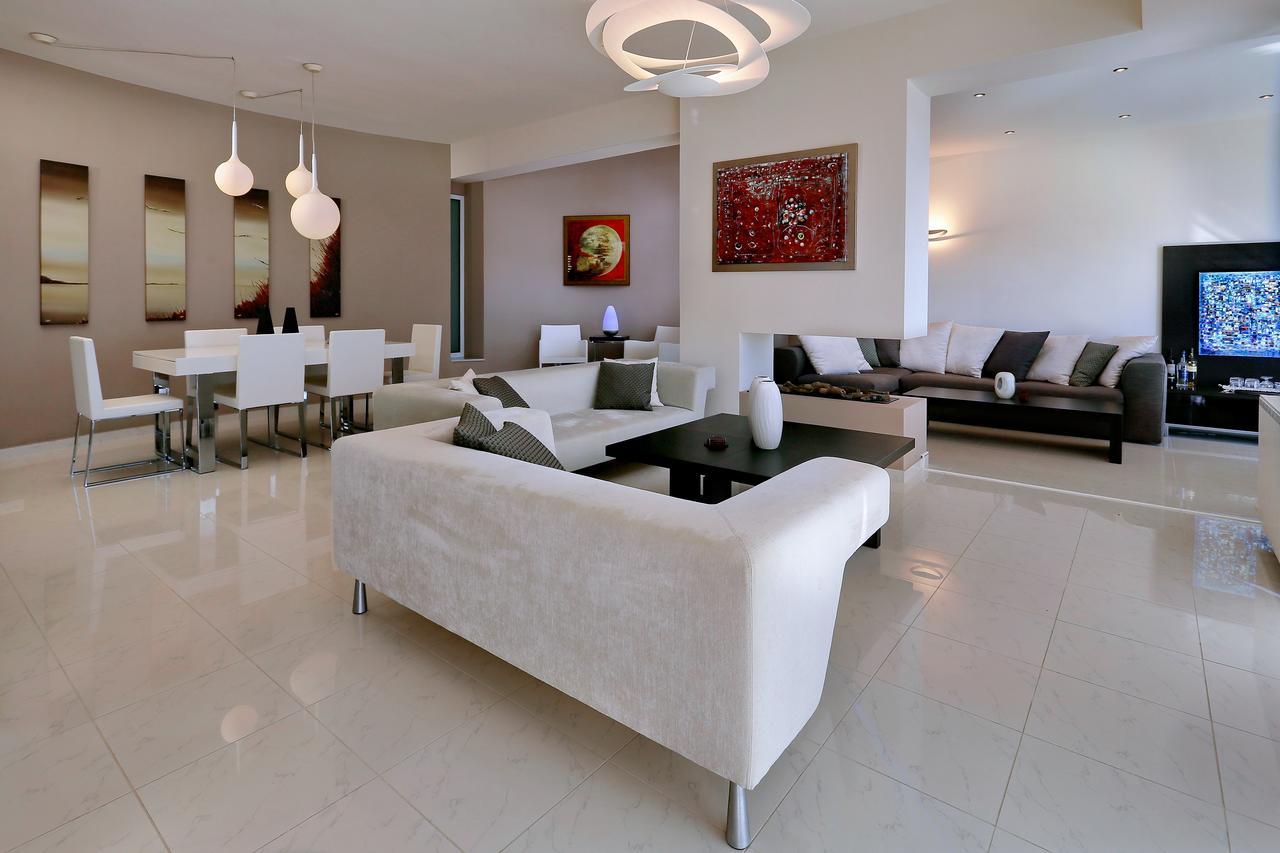 Villa Antiopi Luxury *
