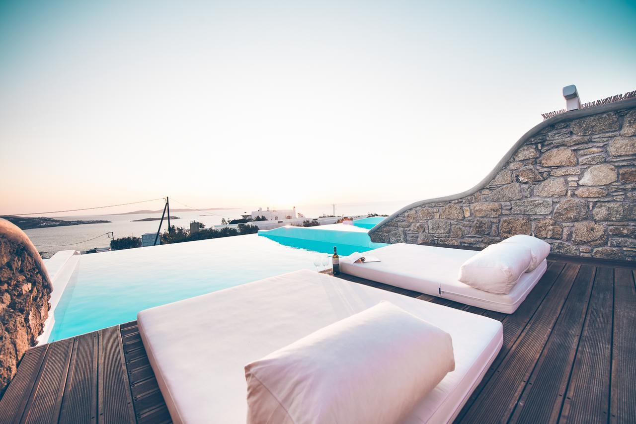 Adel Private Hotel 4*