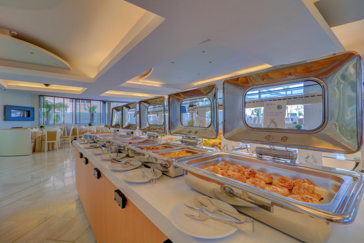 Hotel Palace Glyfada 4*