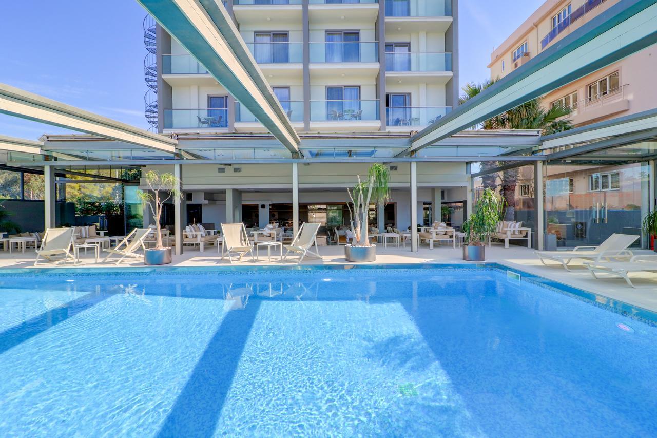 Palace Glyfada Hotel