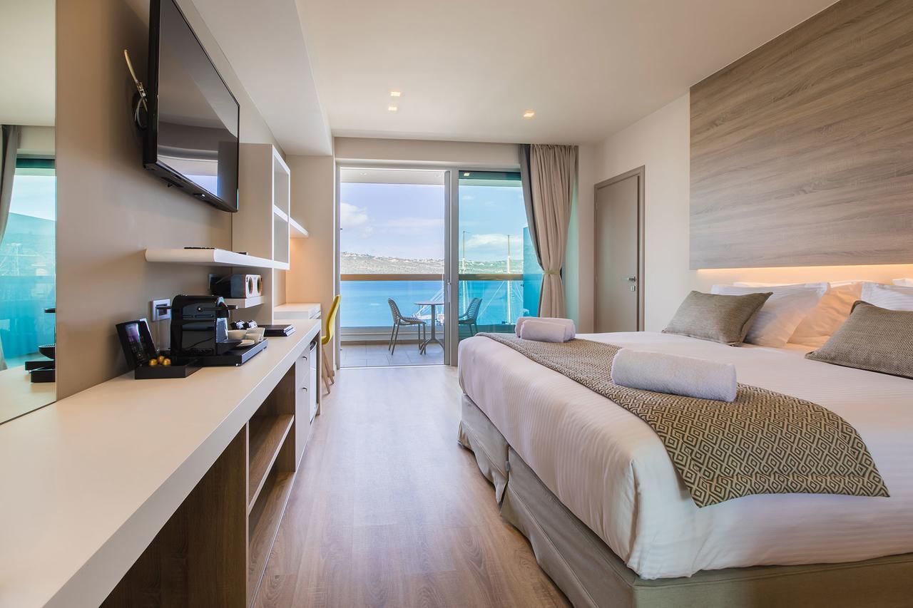 Hotel Oniros Residences Souda